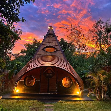 Igabara Hobbit House Hotell Tangalle Eksteriør bilde