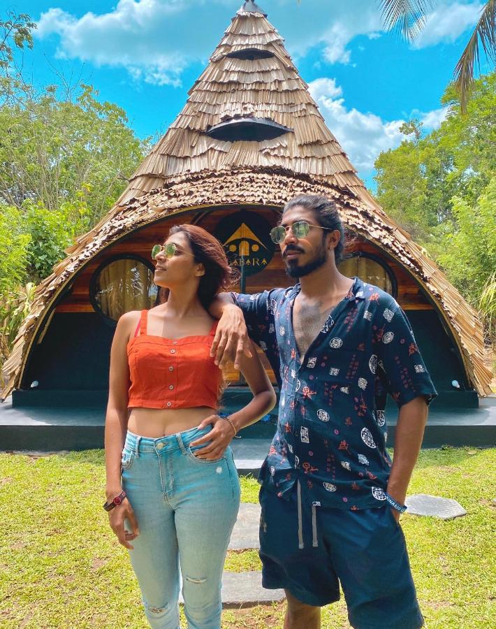 Igabara Hobbit House Hotell Tangalle Eksteriør bilde