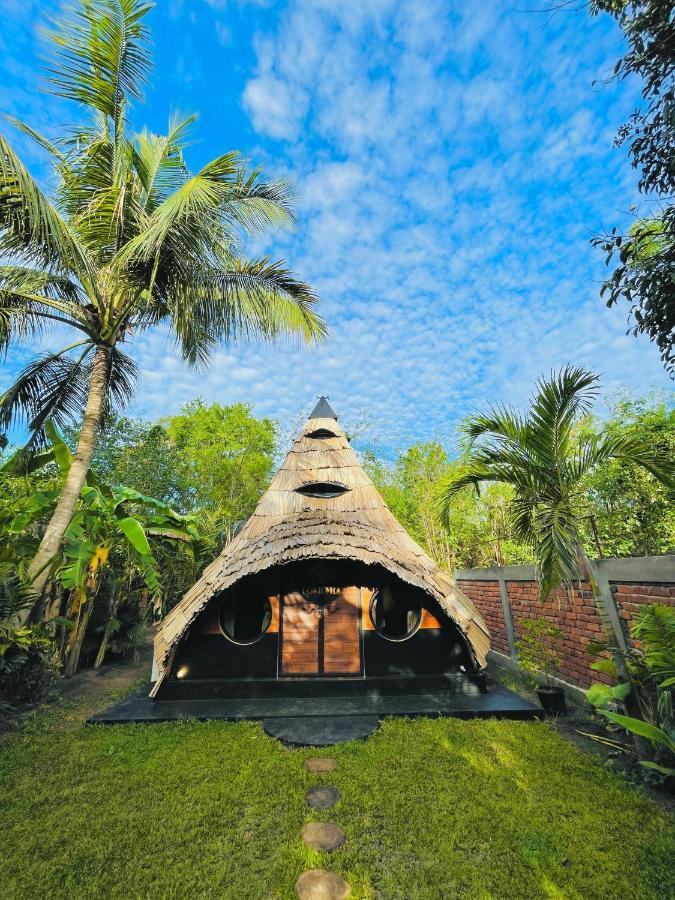 Igabara Hobbit House Hotell Tangalle Eksteriør bilde